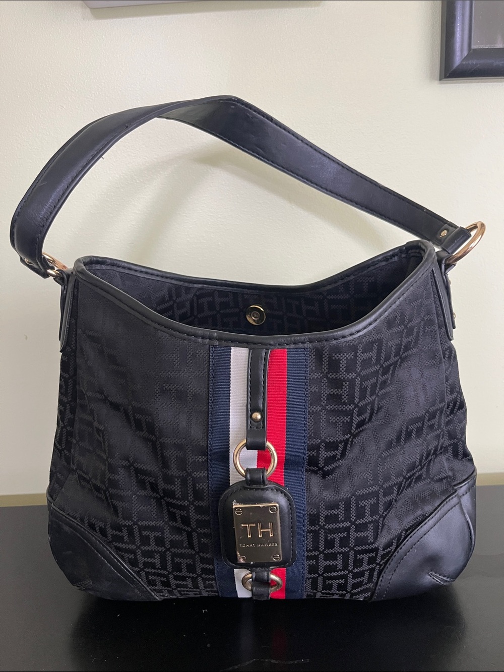 TOMMY HILFIGER Y2K NAVY BLUE HOBO HANDBAG SIGNATURE LOGO FABRIC